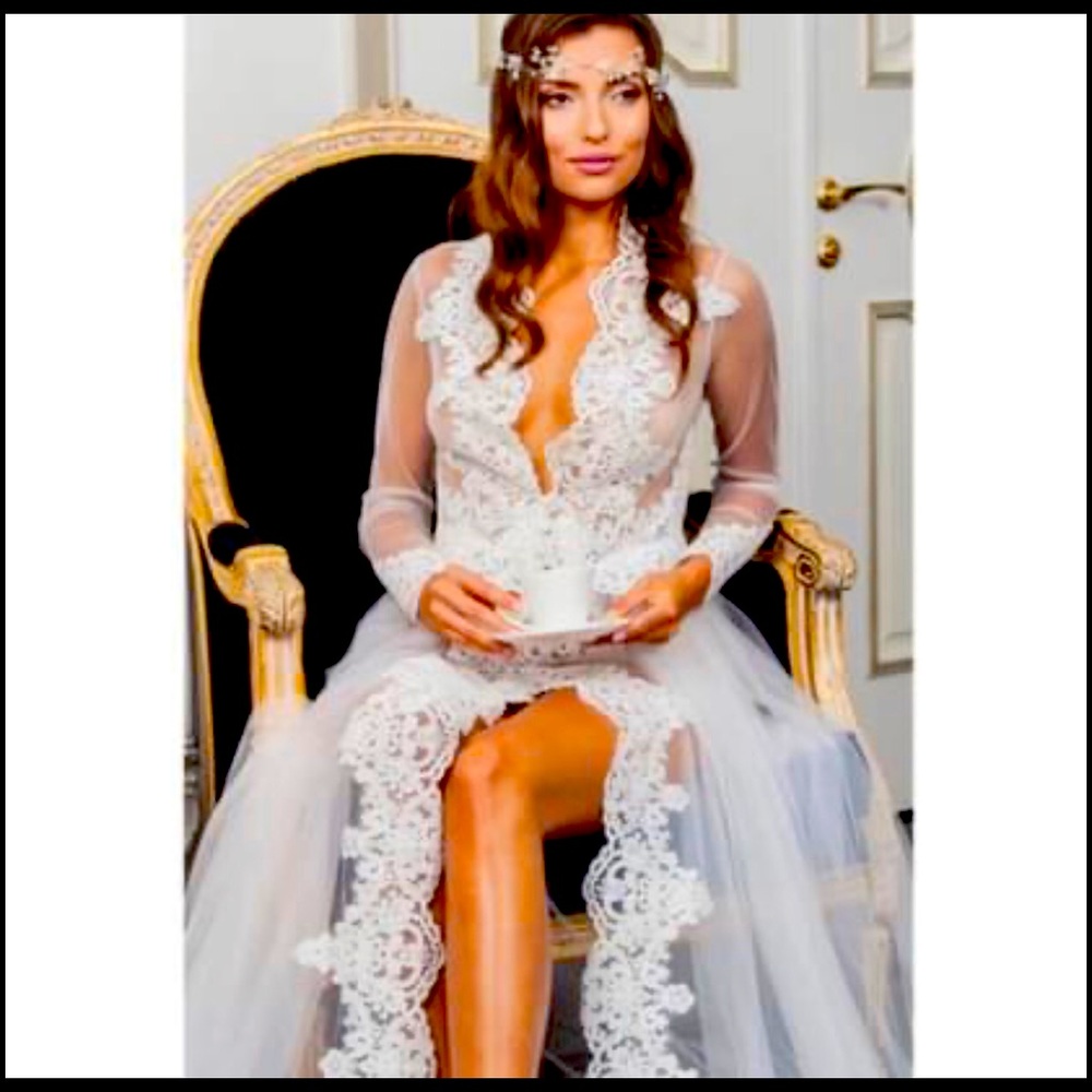Bridal robe started size brand new